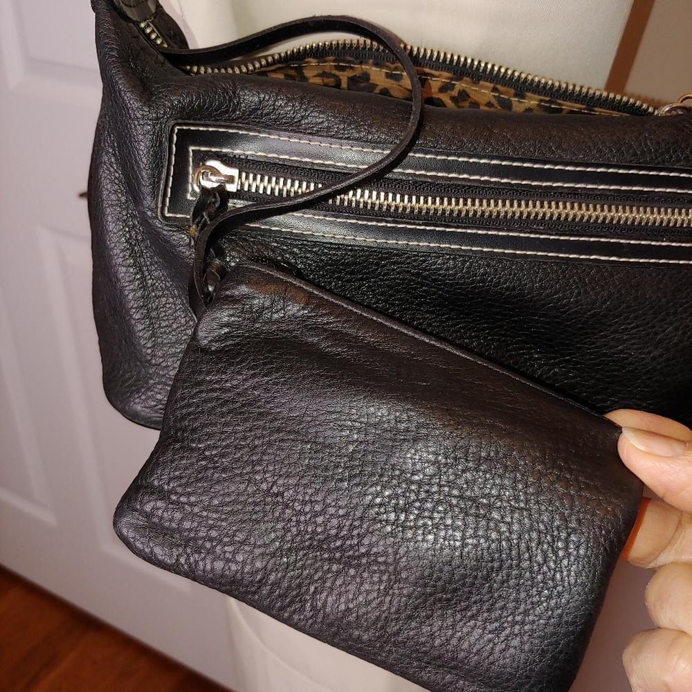 Giani Bernini black pebbled leather bag EUC - Picture 2 of 9